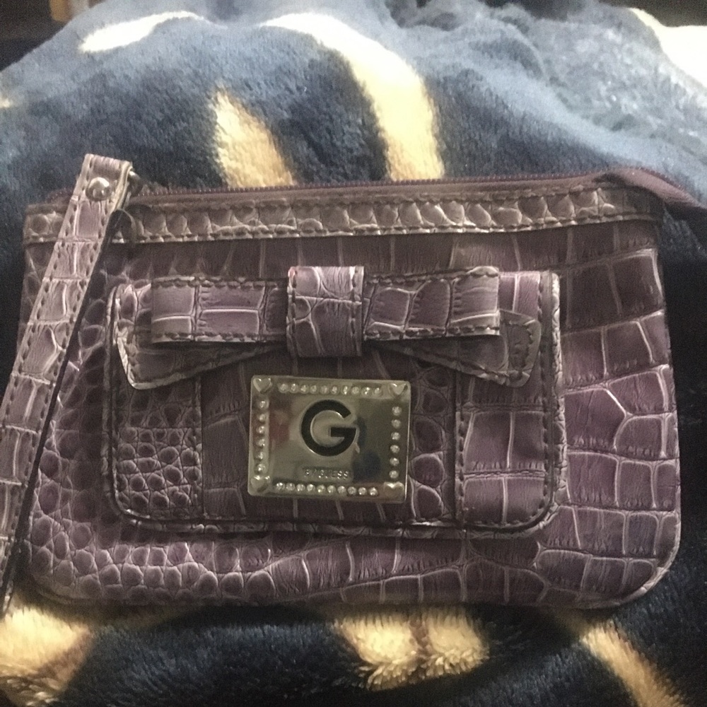 Guess purple change purse